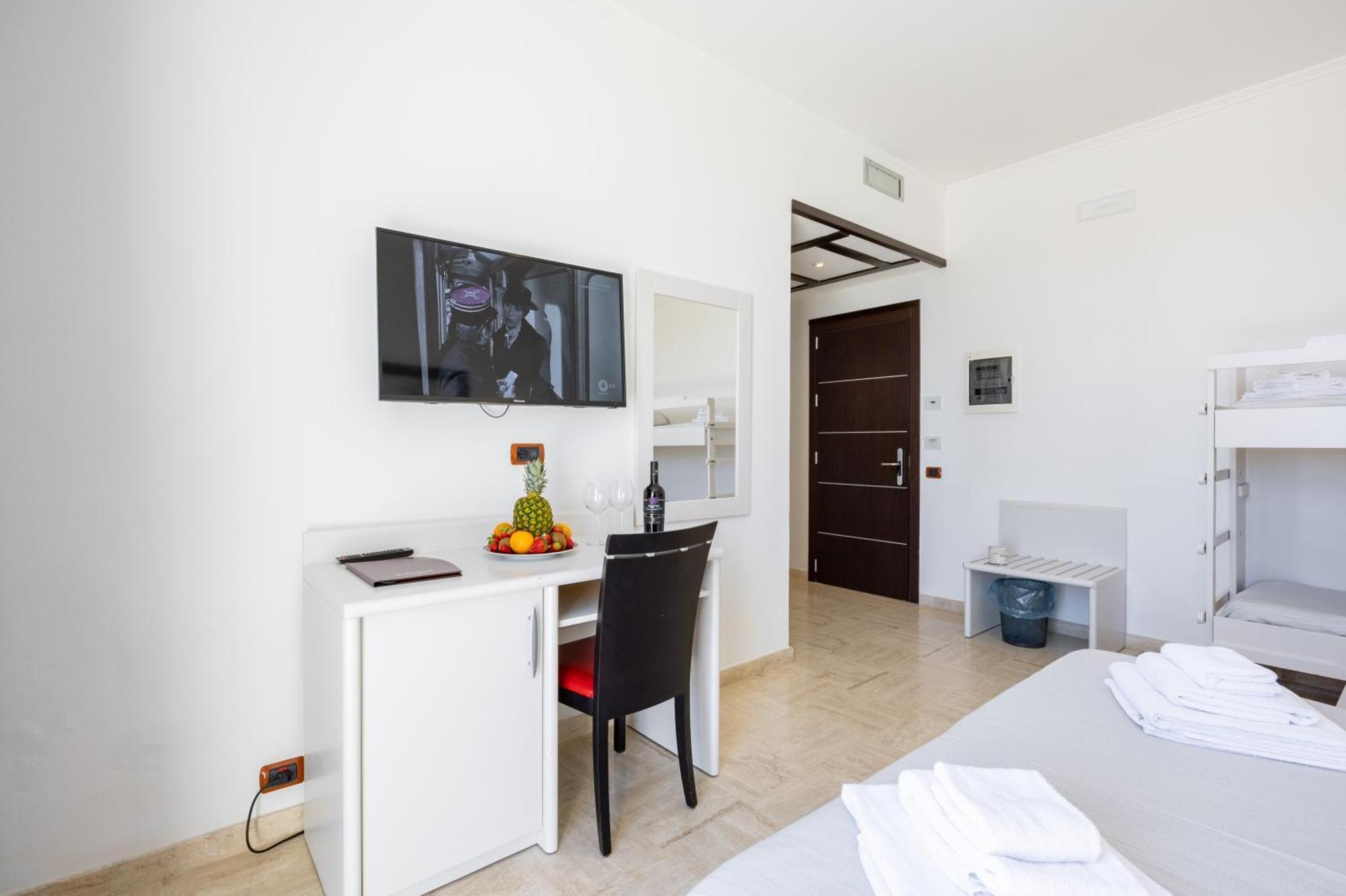Hotiday Room Collection - Gallipoli Masseria Εξωτερικό φωτογραφία